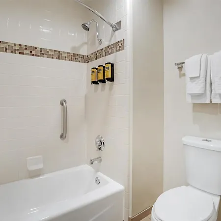 Best Western Plus Dixon Davis Exterior photo