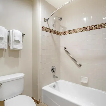 Best Western Plus Dixon Davis Exterior photo