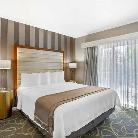 Best Western Plus Dixon Davis Exterior photo