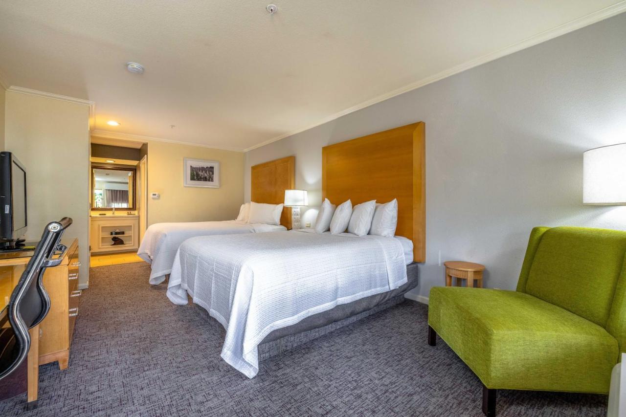 Hotel Western Davis