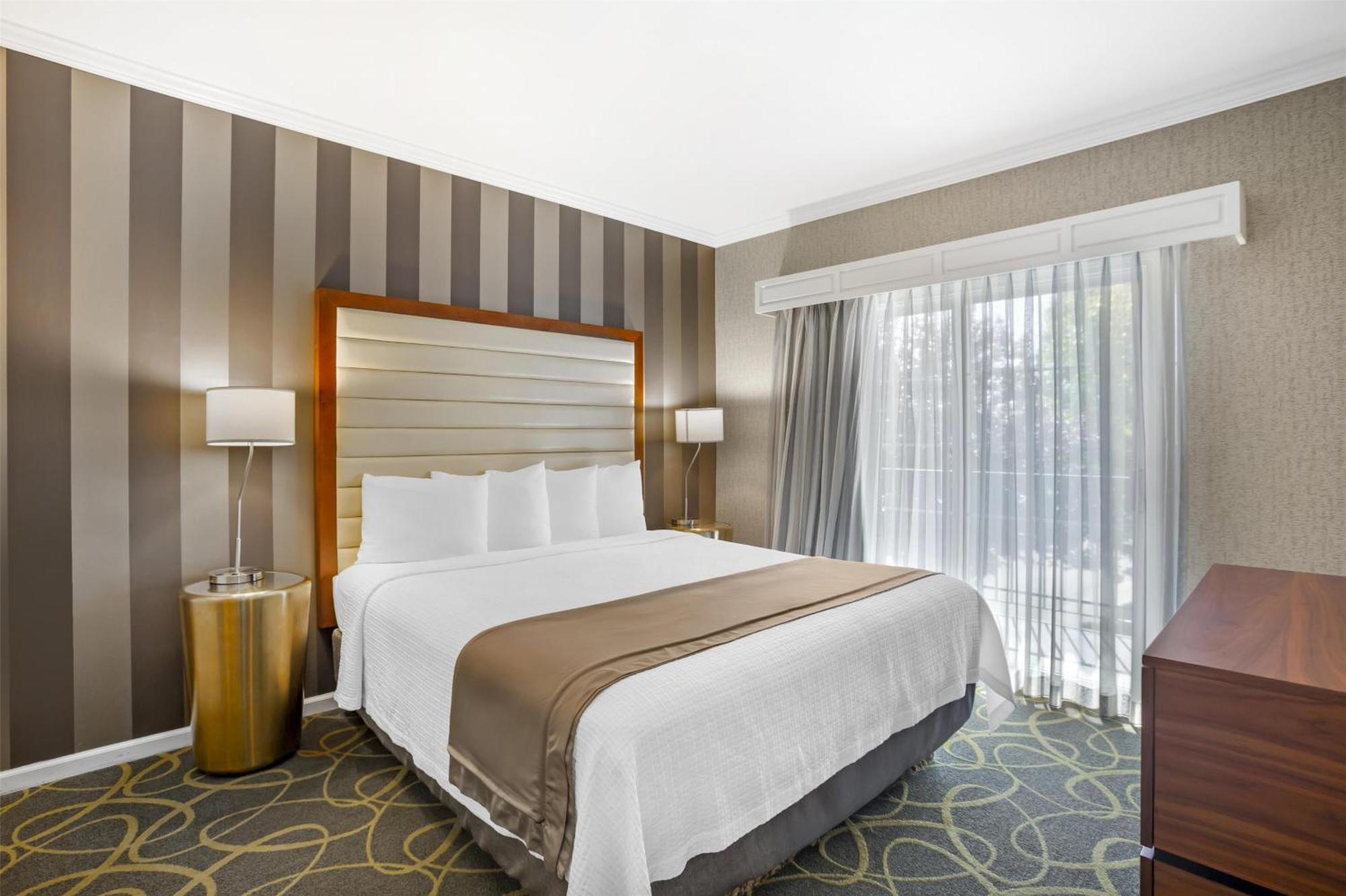 Hotel Western Davis
